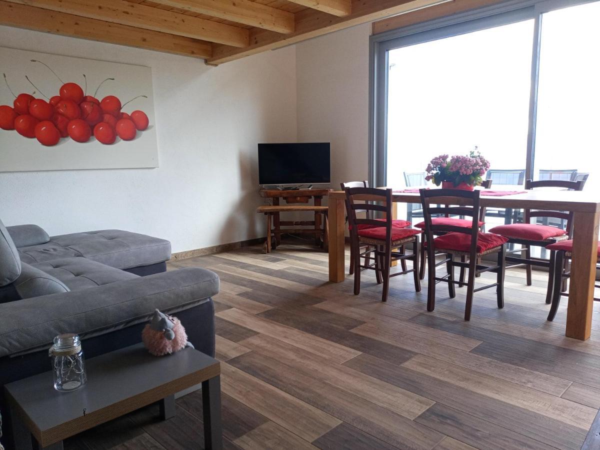 Casa Vacanze Ca'Del Miro Montemezzo Bugiallo 外观 照片